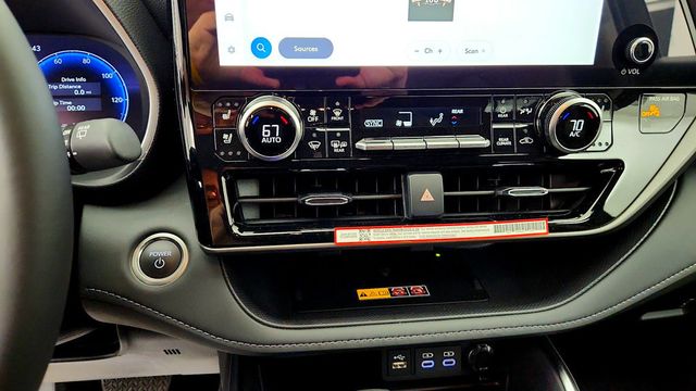 2026 Toyota Highlander Hybrid Limited AWD - 23083354 - 17