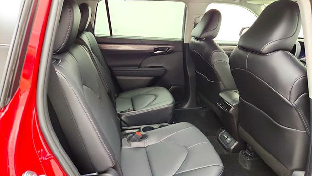 2026 Toyota Highlander Hybrid Limited AWD - 23083354 - 21