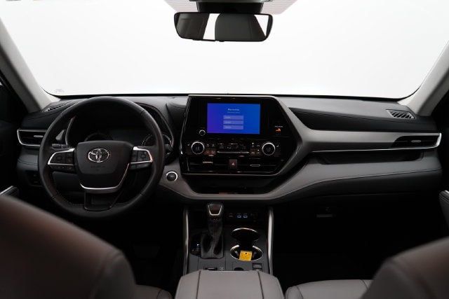 2026 Toyota Highlander Hybrid XLE - 23090874 - 13