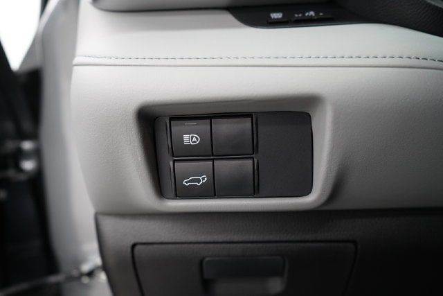2026 Toyota Highlander Hybrid XLE - 23090874 - 19