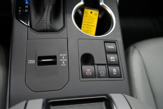 2026 Toyota Highlander Hybrid XLE - 23090874 - 31