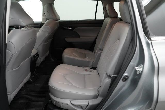 2026 Toyota Highlander Hybrid XLE - 23090874 - 38