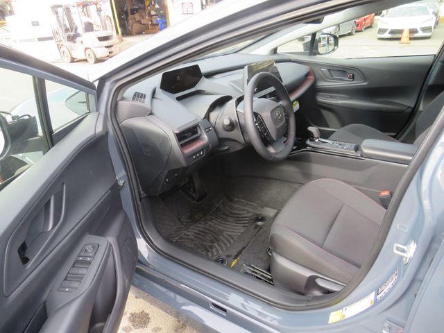 2026 Toyota Prius Plug-In Hybrid SE - 23006876 - 10