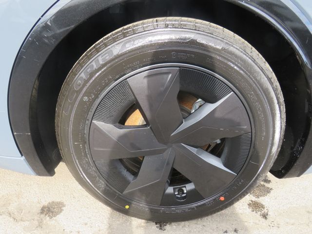 2026 Toyota Prius Plug-In Hybrid SE - 23006876 - 13