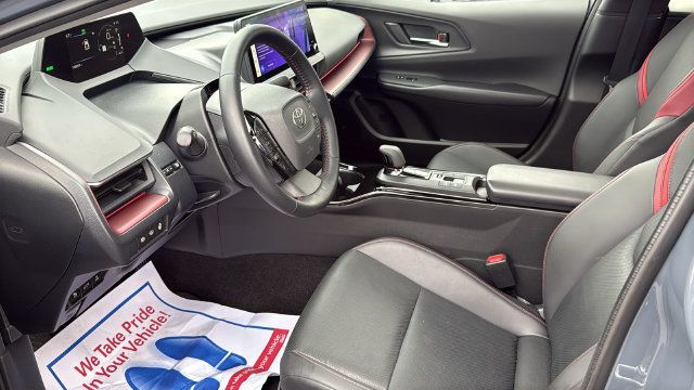 2026 Toyota Prius Plug-In Hybrid XSE Premium - 23092233 - 25
