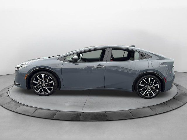 2026 Toyota Prius Plug-In Hybrid XSE Premium - 23092233 - 3
