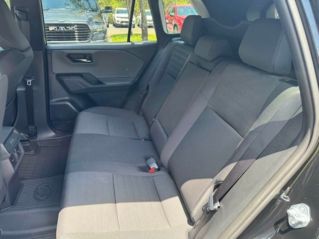 2026 Toyota RAV4 SE FWD - 23066956 - 6