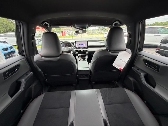 2026 Toyota RAV4 Plug-In Hybrid **RAV4 GR SPORT PLUG-IN HYBRID** - 23033986 - 27