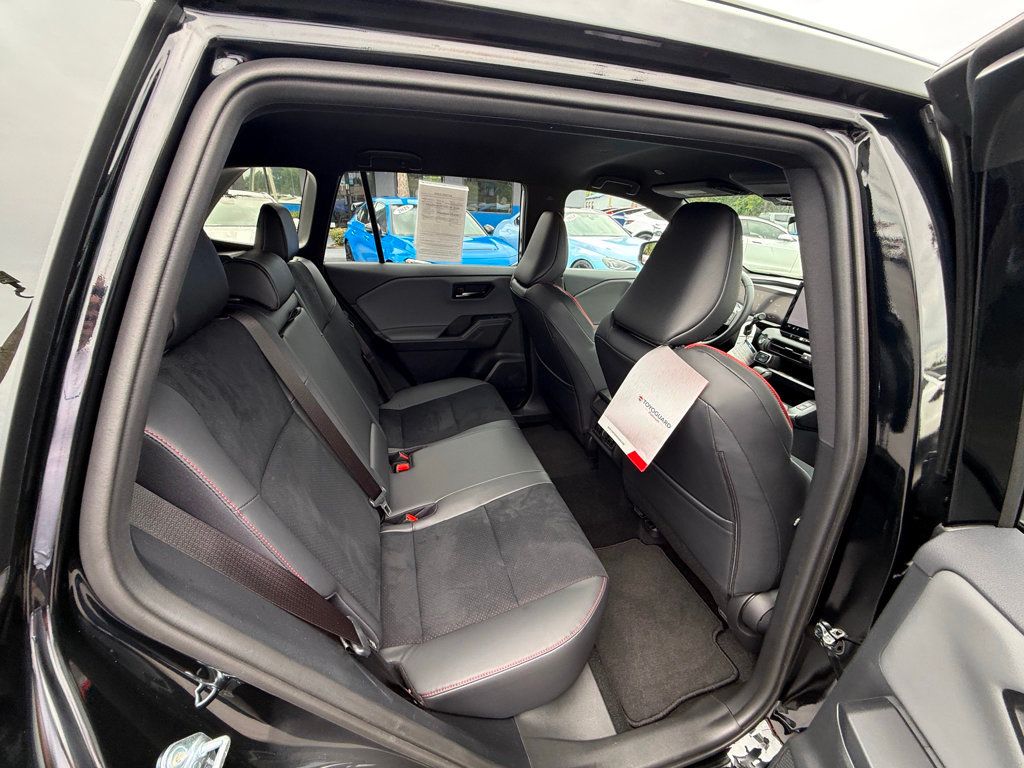 2026 Toyota RAV4 Plug-In Hybrid **RAV4 GR SPORT PLUG-IN HYBRID** - 23033986 - 31