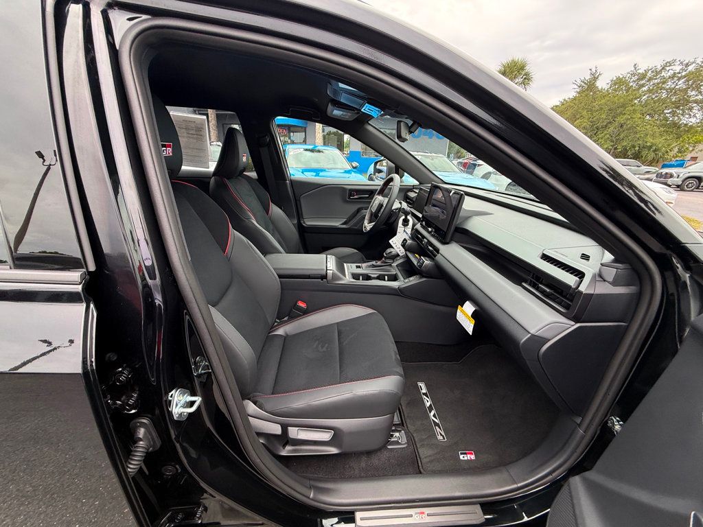 2026 Toyota RAV4 Plug-In Hybrid **RAV4 GR SPORT PLUG-IN HYBRID** - 23033986 - 34