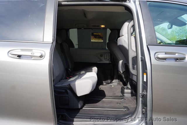 2026 Toyota Sienna LE FWD 8-Passenger - 23018440 - 12