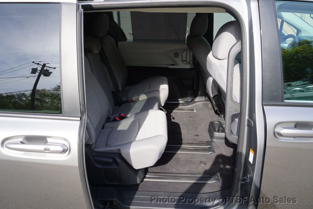 2026 Toyota Sienna LE FWD 8-Passenger - 23018440 - 13