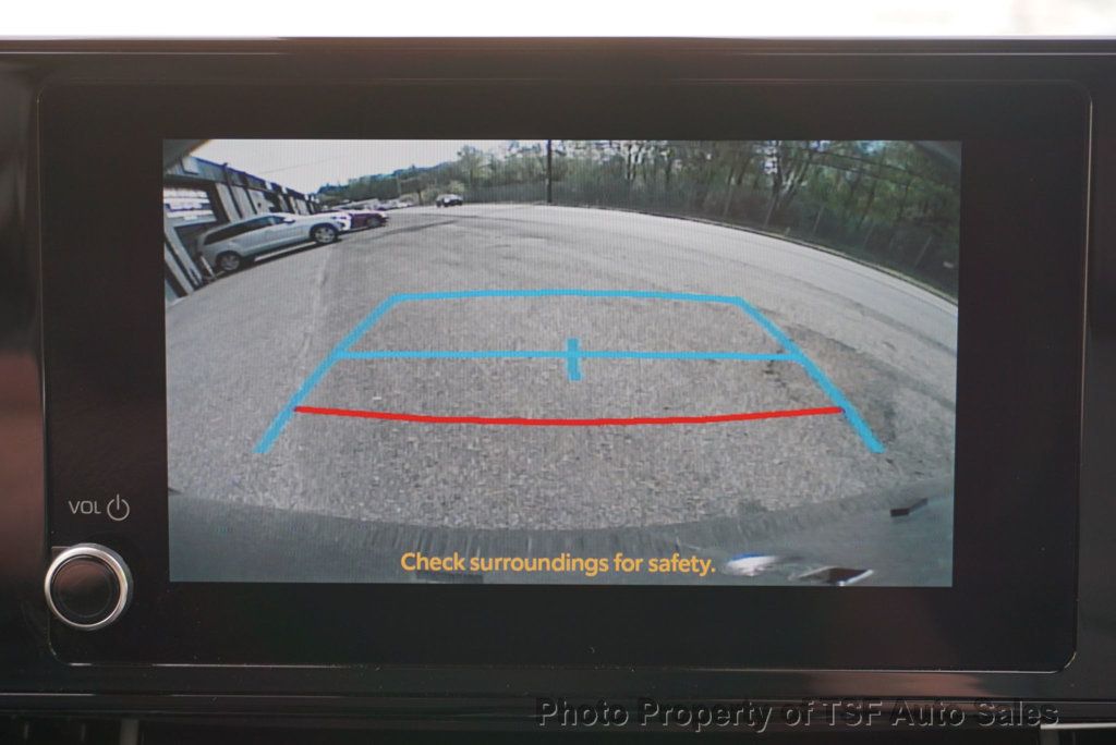 2026 Toyota Sienna LE FWD 8-Passenger - 23018440 - 21