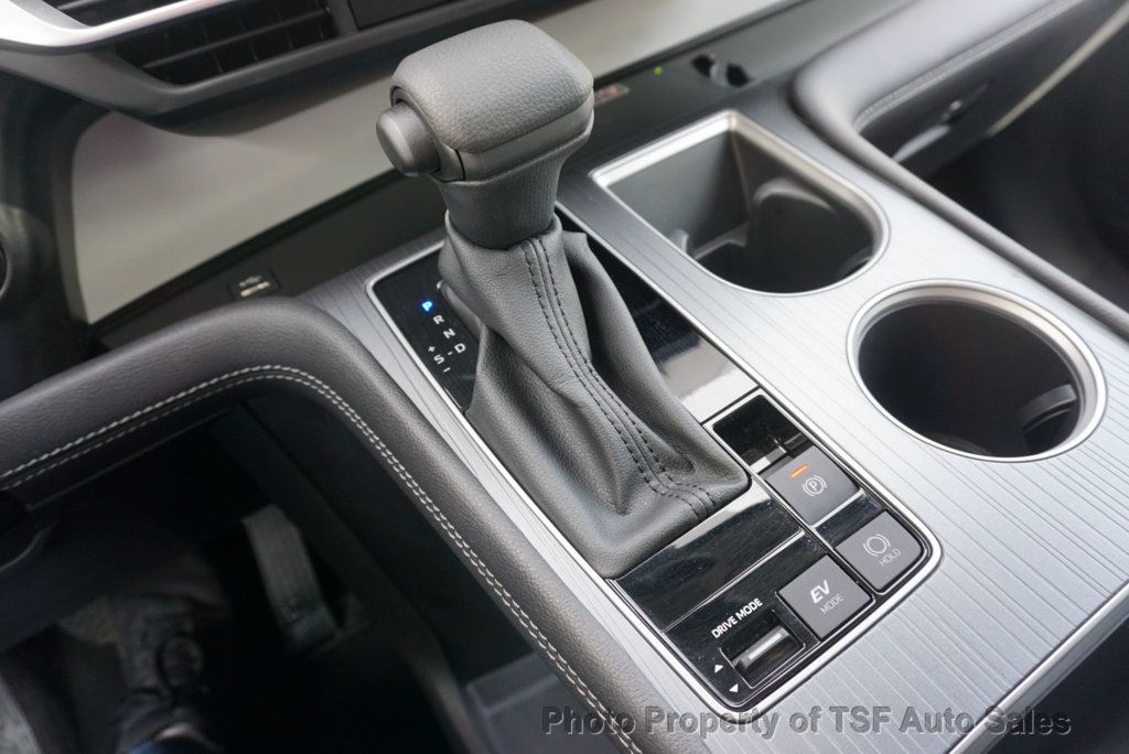 2026 Toyota Sienna LE FWD 8-Passenger - 23018440 - 26