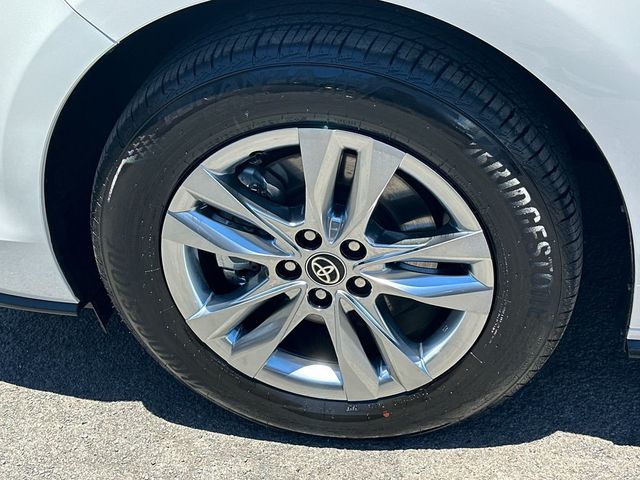 2026 Toyota Sienna Limited FWD 7-Passenger - 23041672 - 10