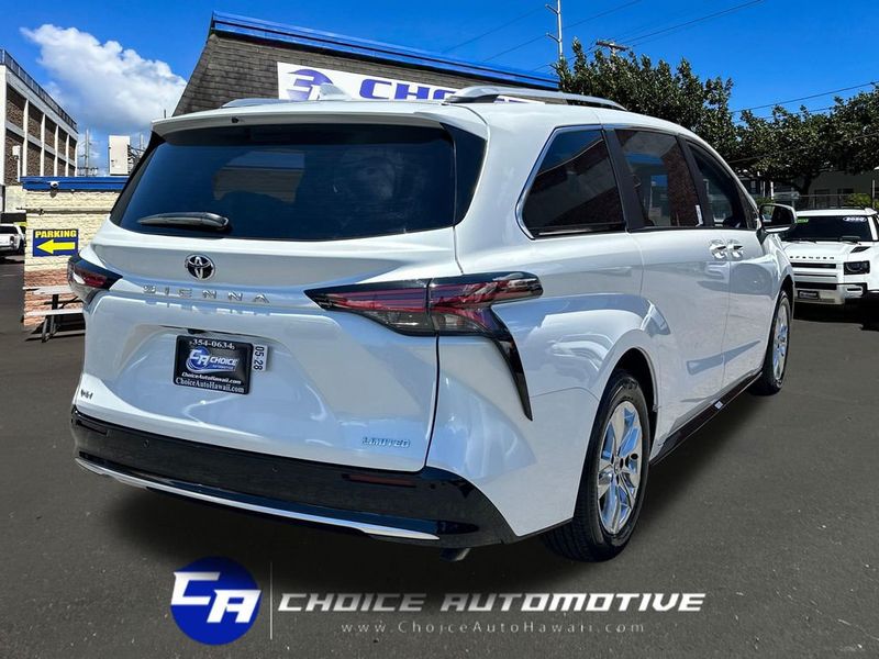 2026 Toyota Sienna Limited FWD 7-Passenger - 23041672 - 6