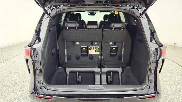 2026 Toyota Sienna Platinum AWD 7-Seater w/ 1080p HD Rear Seat Entertainment - 23006922 - 22