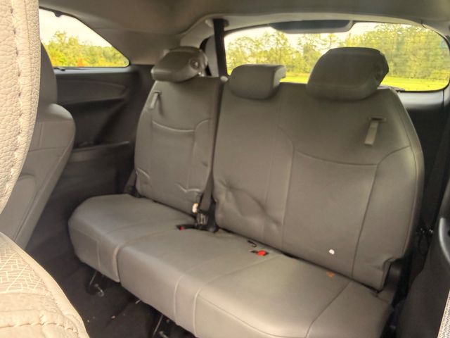 2026 Toyota Sienna XLE - 23093536 - 13