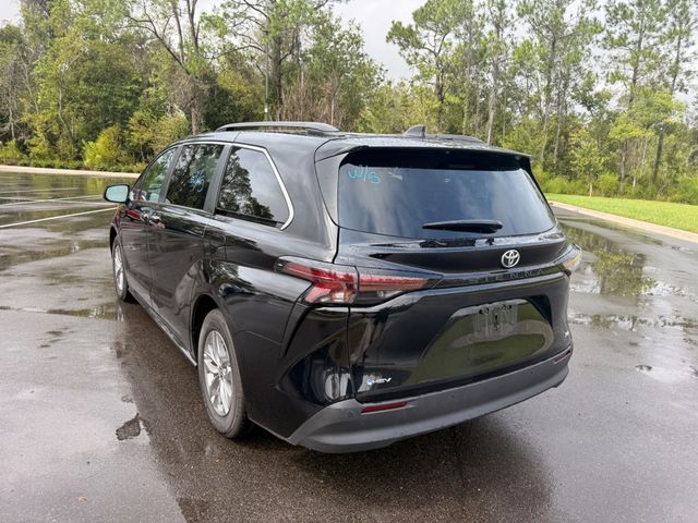 2026 Toyota Sienna XLE - 23093536 - 14