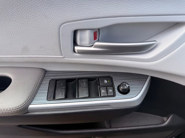 2026 Toyota Sienna XLE - 23093536 - 4