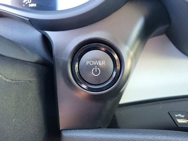 2026 Toyota Sienna XLE FWD 8-Passenger - 23095214 - 17