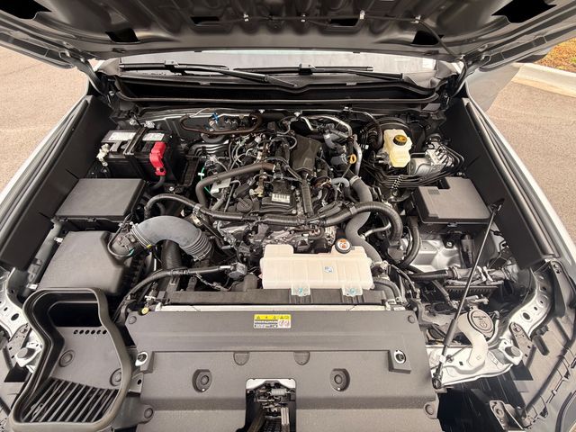 2026 Toyota TACOMA 4WD 4WD SR5 DOUBLE CAB WITH ONLY 5 MILES!!! - 23090646 - 23