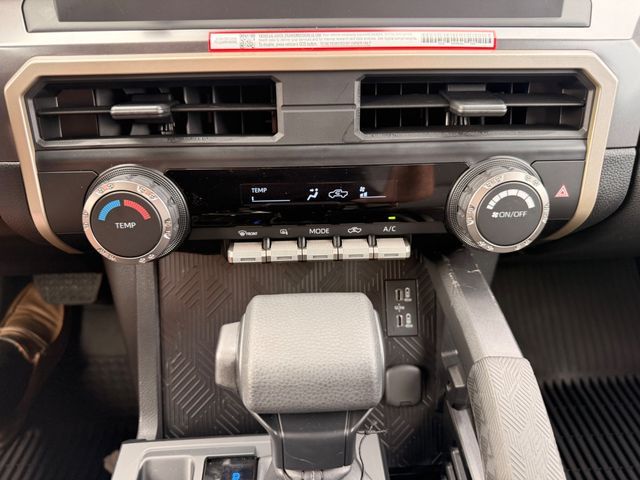 2026 Toyota TACOMA 4WD 4WD SR5 DOUBLE CAB WITH ONLY 5 MILES!!! - 23090646 - 4