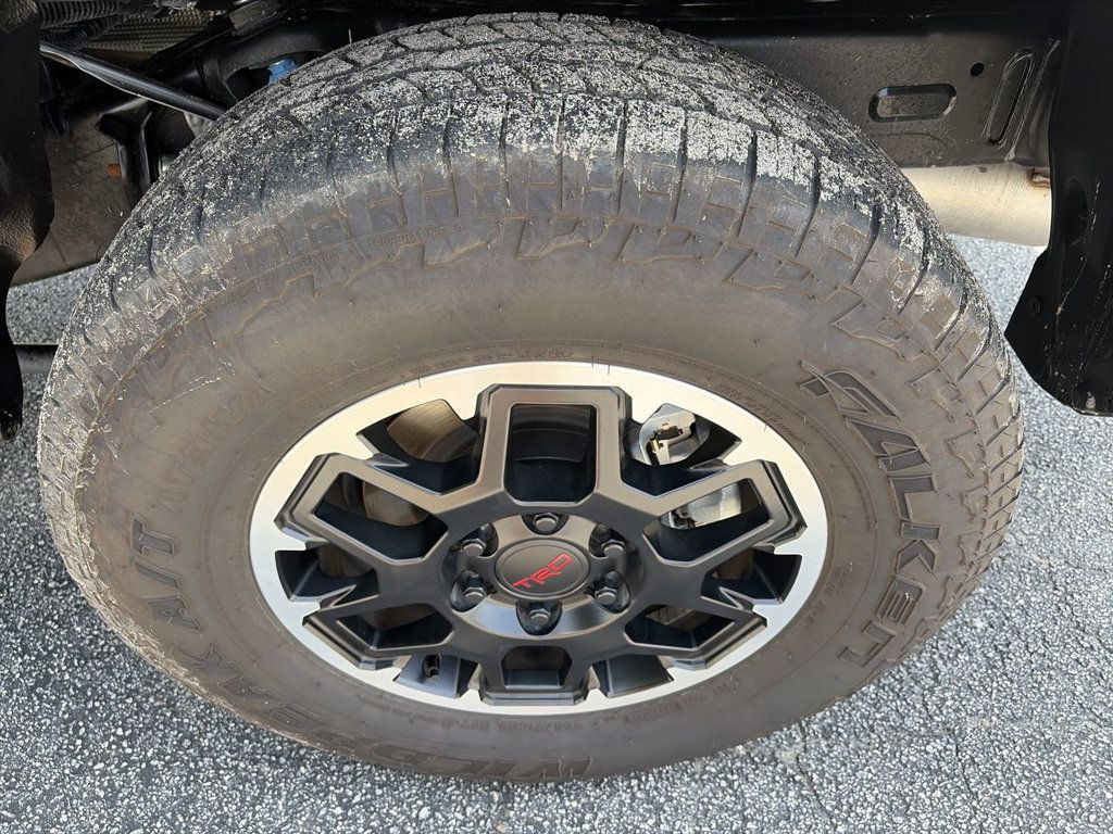 Toyota Tacoma 4WD DOUBLE CAB photo 10