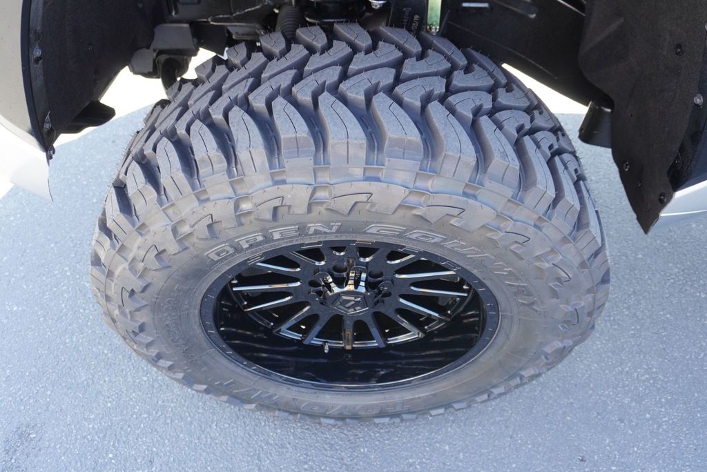 2026 Toyota Tundra PLATINUM - 23092498 - 17