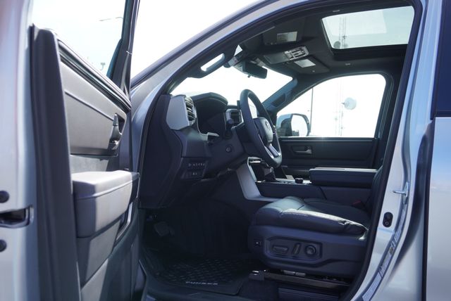 2026 Toyota Tundra PLATINUM - 23092498 - 19