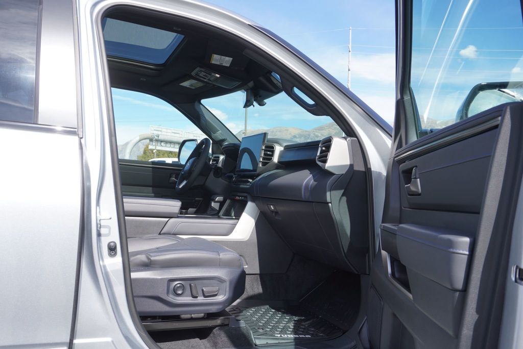 2026 Toyota Tundra PLATINUM - 23092498 - 22