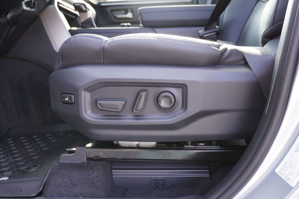 2026 Toyota Tundra PLATINUM - 23092498 - 27