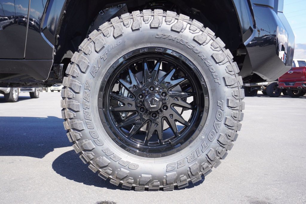 2026 Toyota Tundra PLATINUM - 23095783 - 16