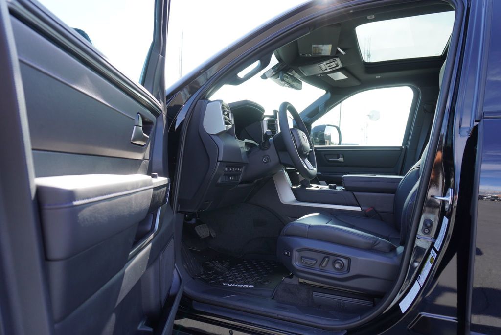 2026 Toyota Tundra PLATINUM - 23095783 - 19