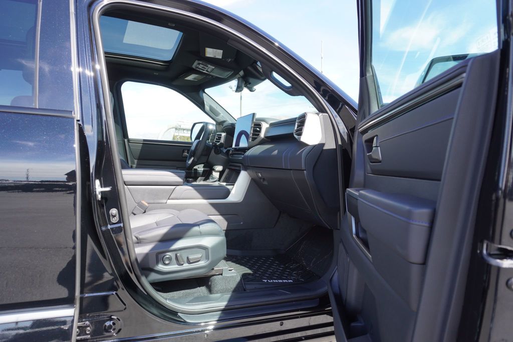 2026 Toyota Tundra PLATINUM - 23095783 - 22
