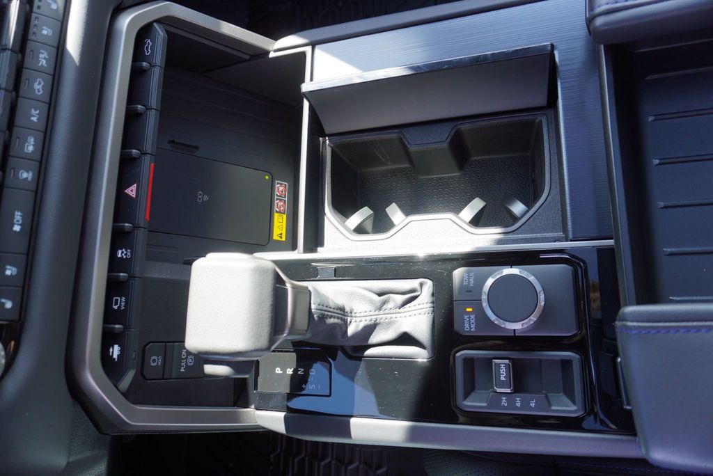 2026 Toyota Tundra PLATINUM - 23095783 - 39