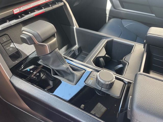 2026 TOYOTA TUNDRA 2WD SR5 CREWMAX WITH LEATHER AND $6,267 IN PACKAGES!!! - 23047939 - 13