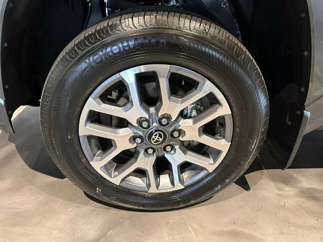 2026 Toyota Tundra 4WD 1794Edition/Htd&CldSeats/HeadUpDisplay/PwrRunningBoards/360Cam - 23036199 - 9