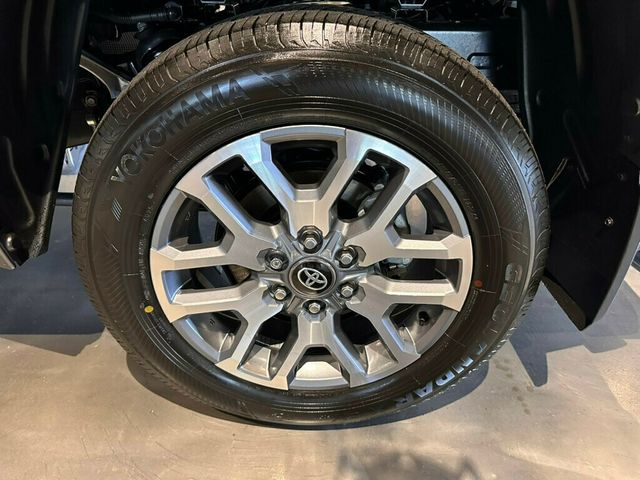 2026 Toyota Tundra 4WD 1794Edition/Htd&CldSeats/HeadUpDisplay/PwrRunningBoards/360Cam - 23036199 - 10