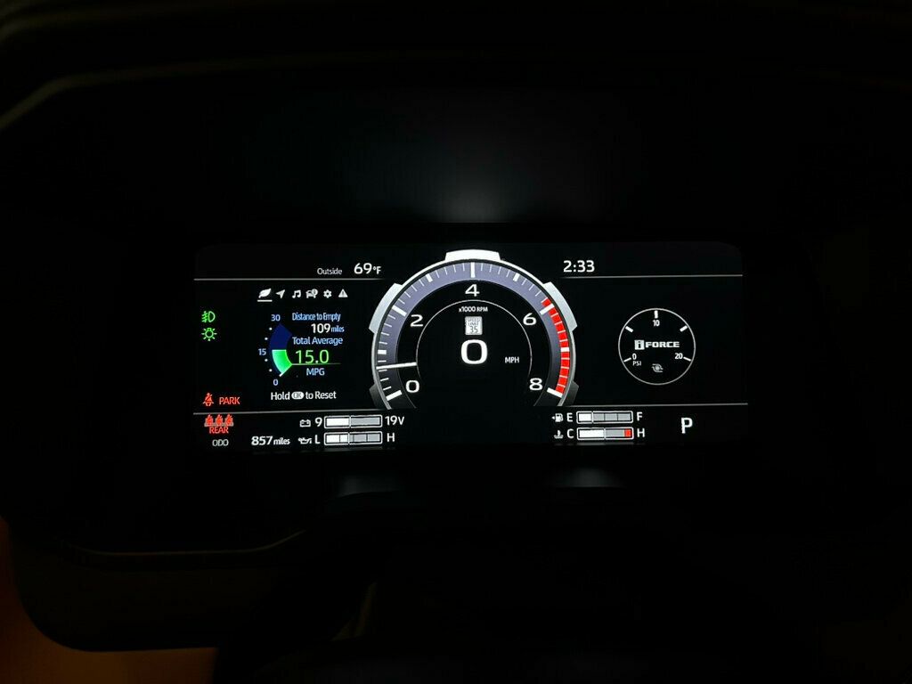 2026 Toyota Tundra 4WD 1794Edition/Htd&CldSeats/HeadUpDisplay/PwrRunningBoards/360Cam - 23036199 - 17