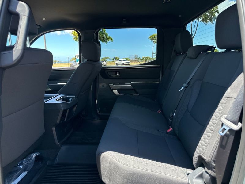 2026 Toyota Tundra 4WD SR5 CrewMax 5.5' Bed - 23054484 - 14