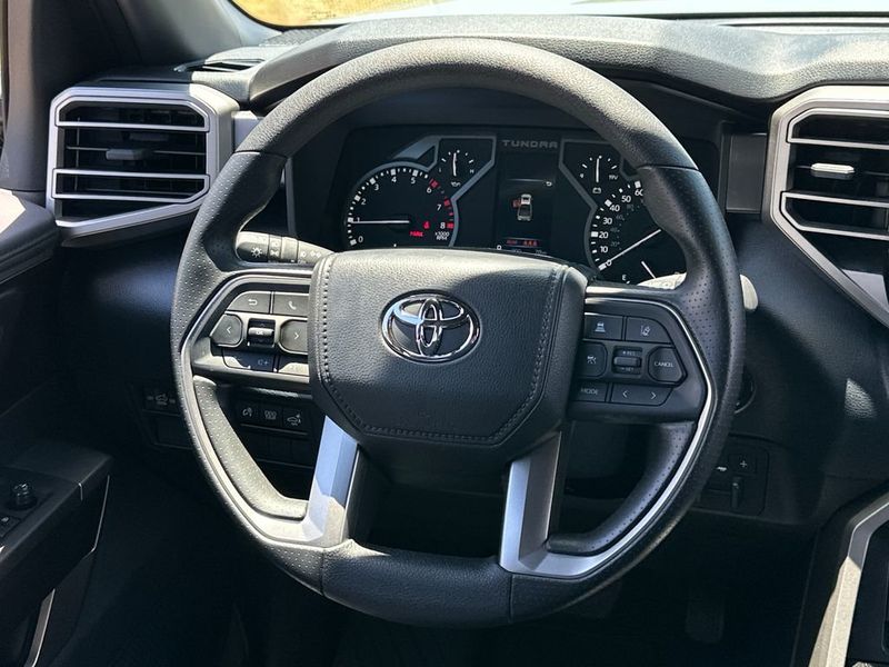 2026 Toyota Tundra 4WD SR5 CrewMax 5.5' Bed - 23054484 - 17