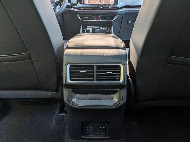2026 Volkswagen Atlas Cross Sport 2.0T SEL Premium R-Line 4MOTION - 23057259 - 18