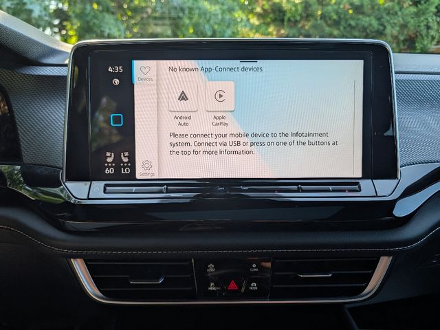 2026 Volkswagen Atlas Cross Sport 2.0T SEL Premium R-Line 4MOTION - 23057259 - 29
