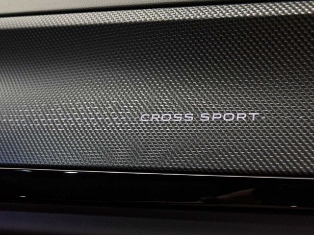 2026 Volkswagen Atlas Cross Sport 2.0T SEL R-Line Black - 23024178 - 40