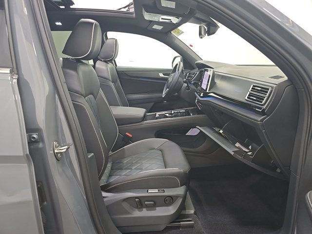 2026 Volkswagen Atlas Cross Sport MSRP$55095/R-Line/SEL-Premium-4Motion/PanoramicSunroof/NAV - 23082450 - 6