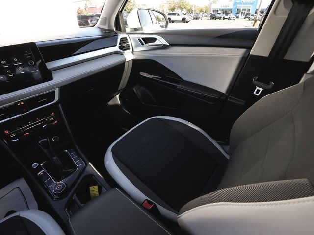 2026 Volkswagen Taos 1.5T SE - 23093205 - 46