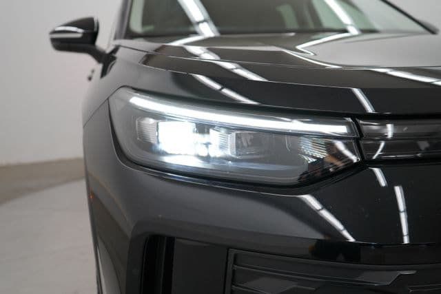 2026 Volkswagen Tiguan SE - 23076271 - 52