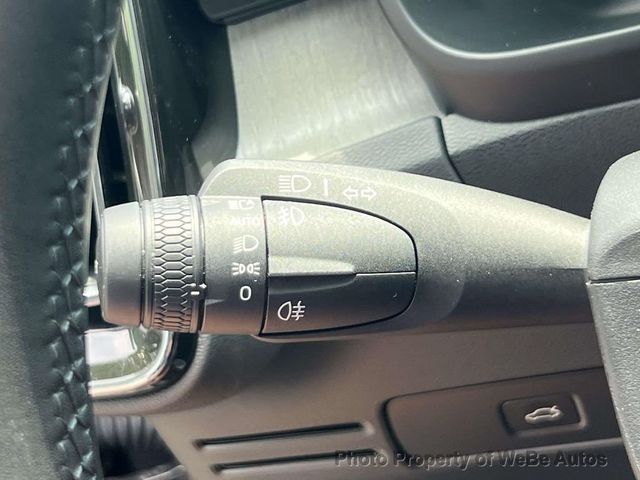 2026 Volvo XC40 B5 AWD Plus - 23012443 - 22