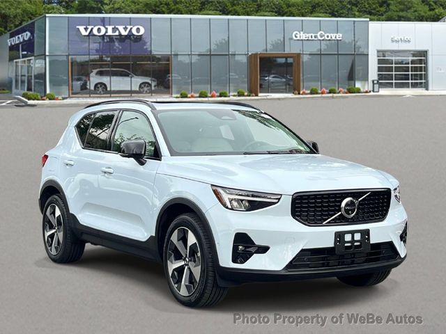 2026 Volvo XC40